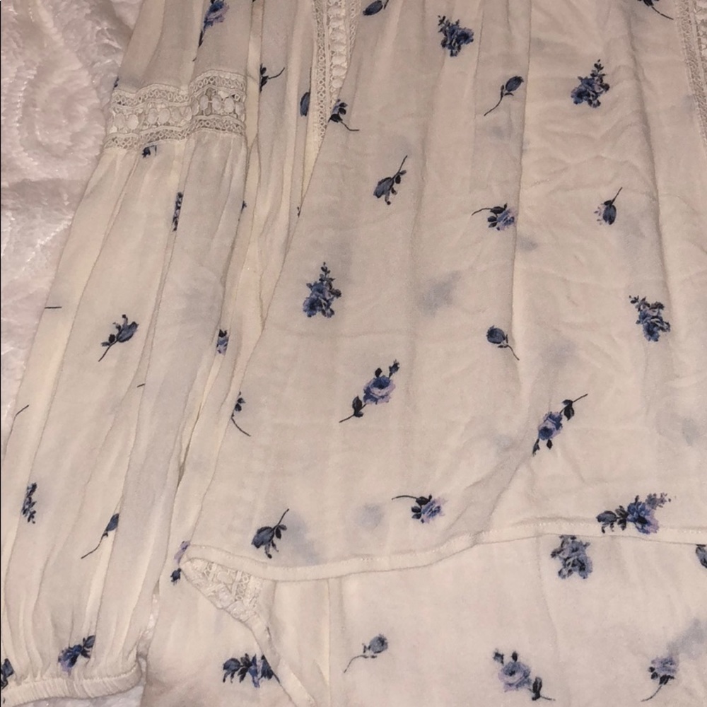 Altar’d State Tunic - Picture 2 of 2